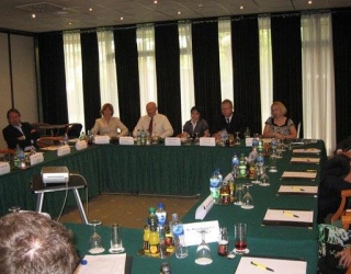 Suradnja sa ekonomskim savjetnicima stranih ambasada i predstavnicima poslovnih udruženja