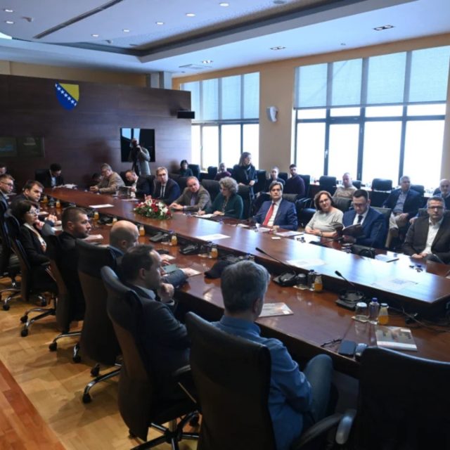 Poslovni barometar 2025: Više od 90% članica preporučuje BiH kao destinaciju za ulaganja